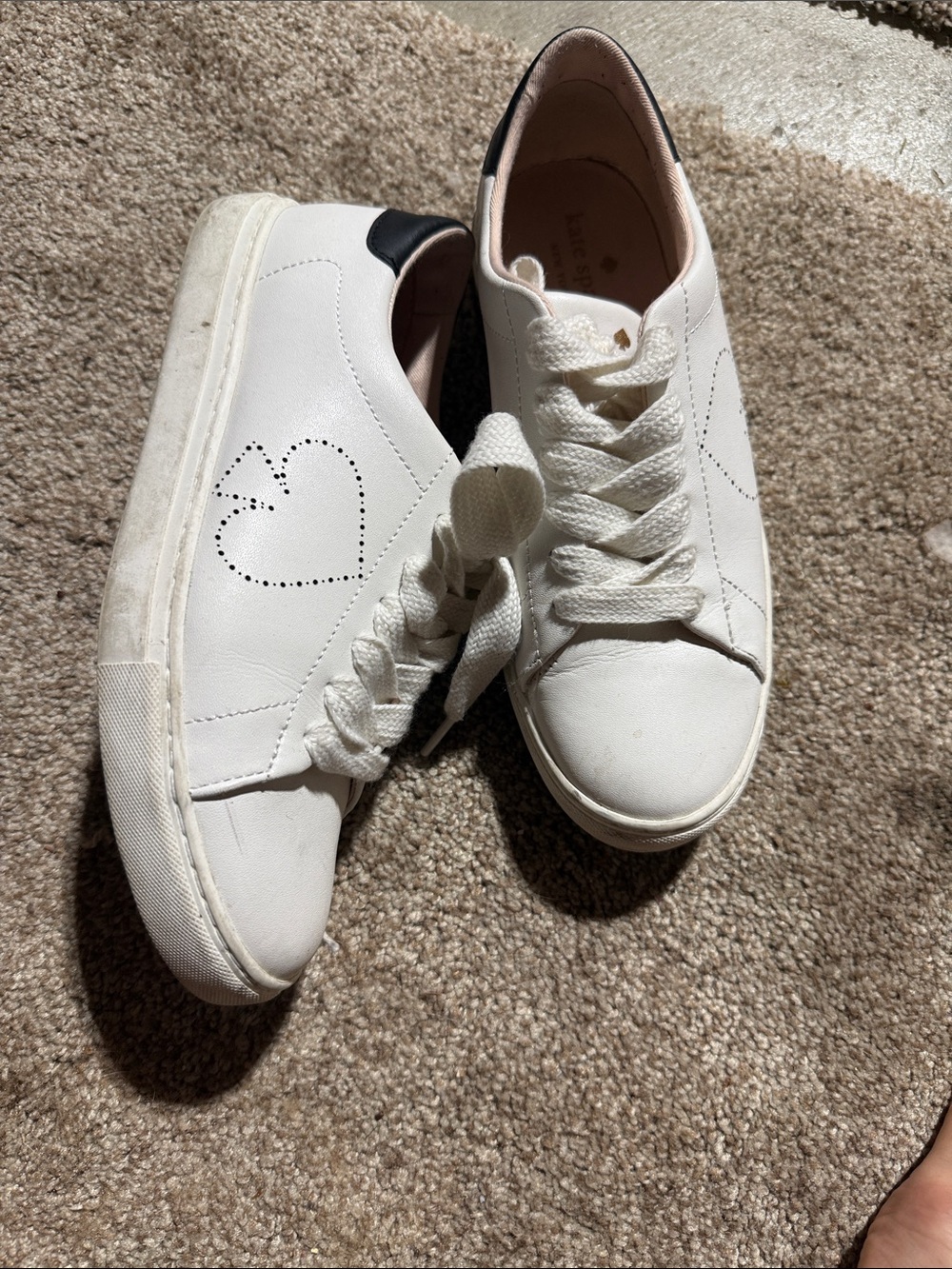 White Heart Accent Low-Top Sneakers